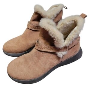 JBU Women's Nomadic Casual Booties